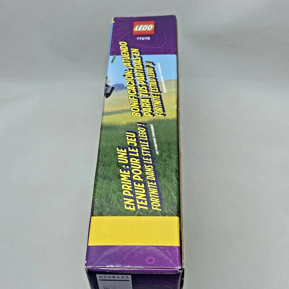 LEGO® FORTNITE‎ Peely & Sparkplug's 77075 - Picture 6 of 7